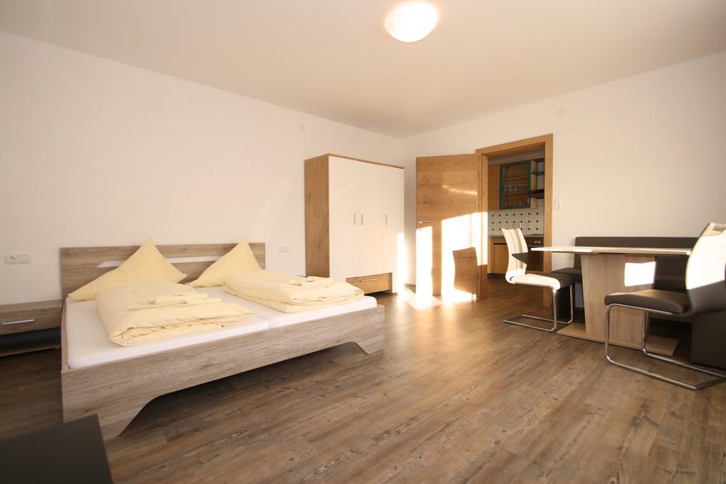 Haus Sonnenterrasse Apartment Sankt Veit im Pongau Luaran gambar