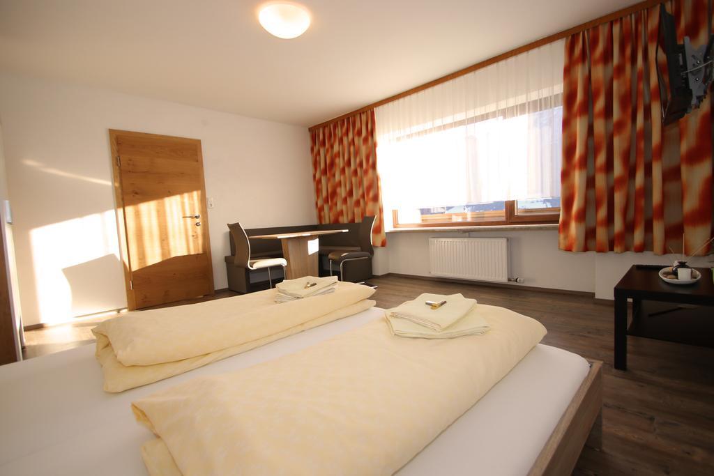 Haus Sonnenterrasse Apartment Sankt Veit im Pongau Luaran gambar