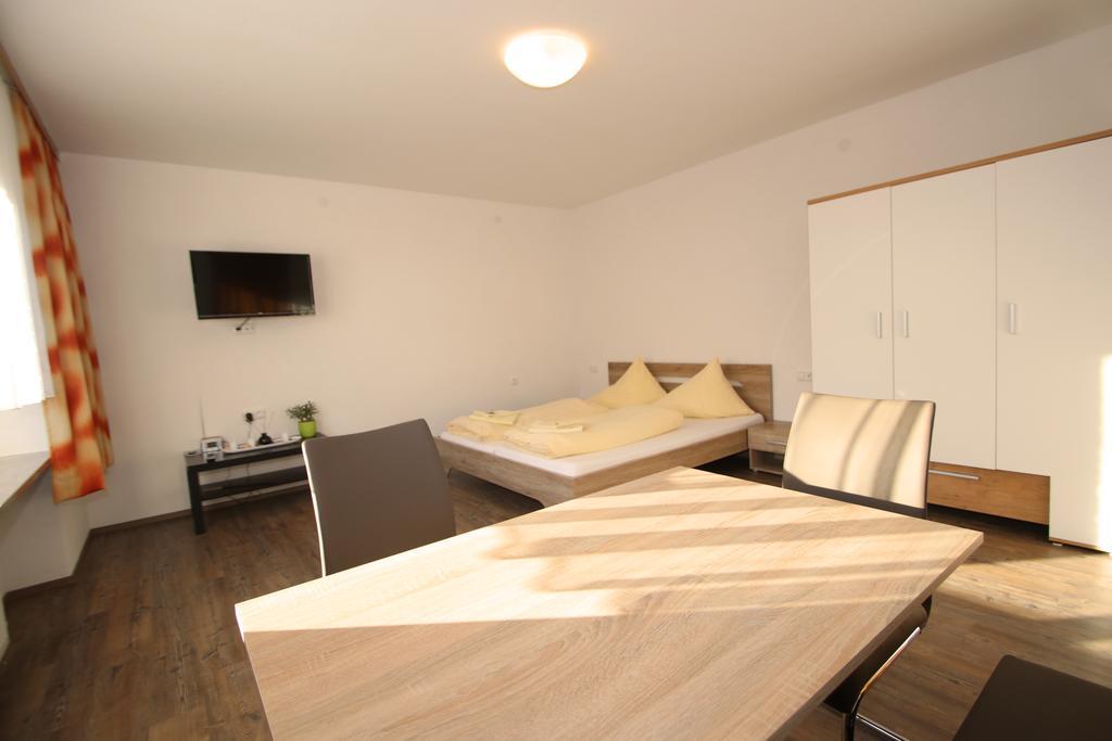 Haus Sonnenterrasse Apartment Sankt Veit im Pongau Luaran gambar