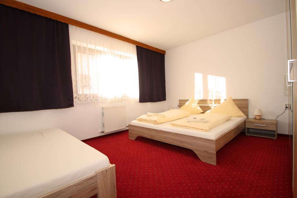 Haus Sonnenterrasse Apartment Sankt Veit im Pongau Luaran gambar