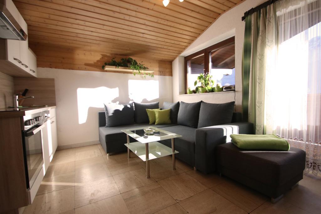 Haus Sonnenterrasse Apartment Sankt Veit im Pongau Luaran gambar